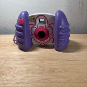 Discovery Kids Children's Digital Camera In Full Working Order EUC Purple/White
